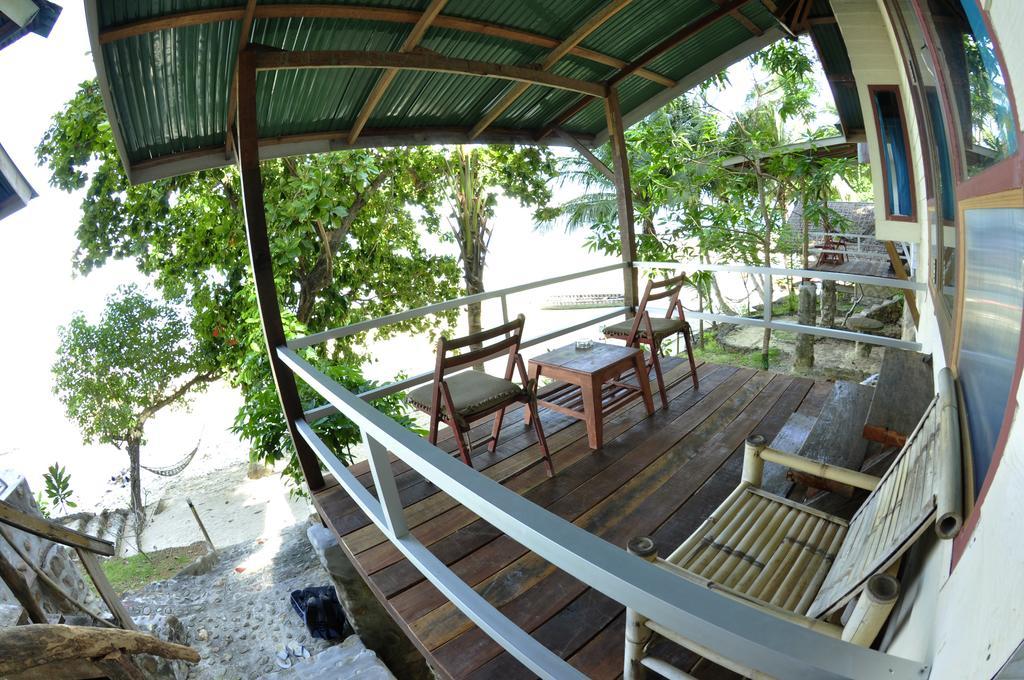 Tohko Beach Resort Phi Phi-eilanden Buitenkant foto