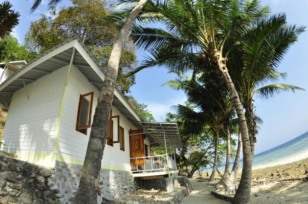 Tohko Beach Resort Phi Phi-eilanden Buitenkant foto