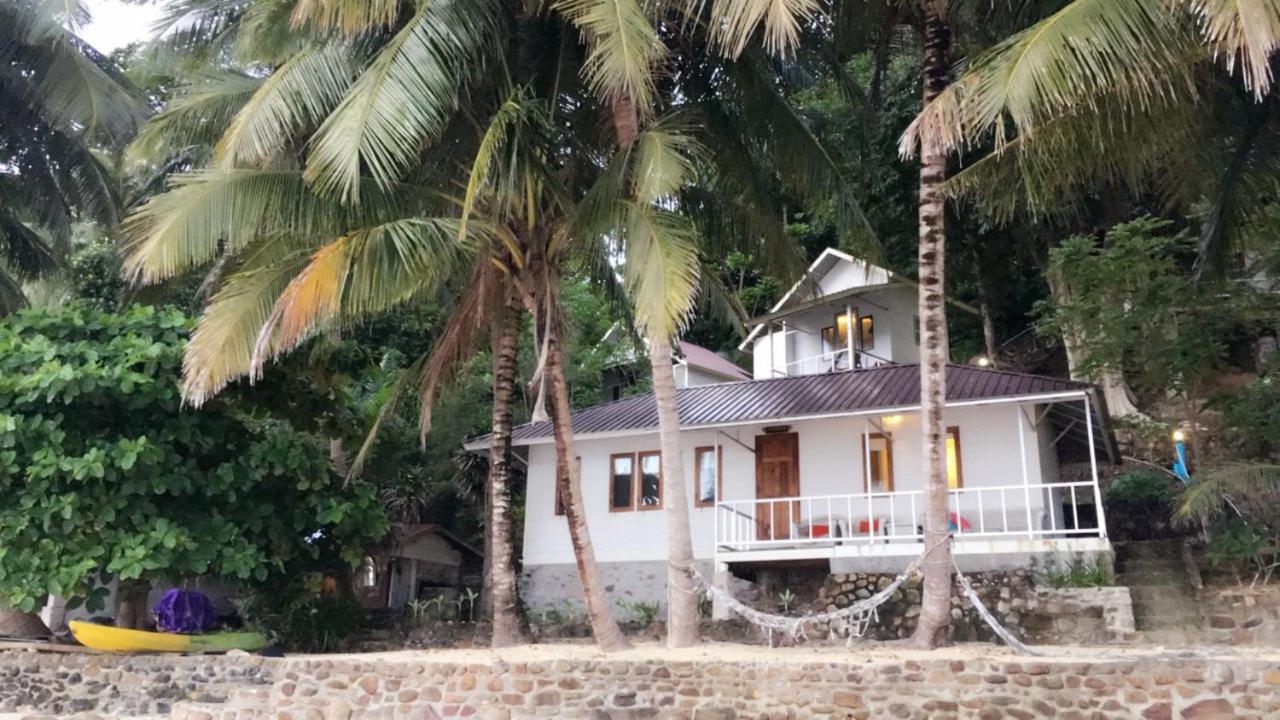 Tohko Beach Resort Phi Phi-eilanden Buitenkant foto