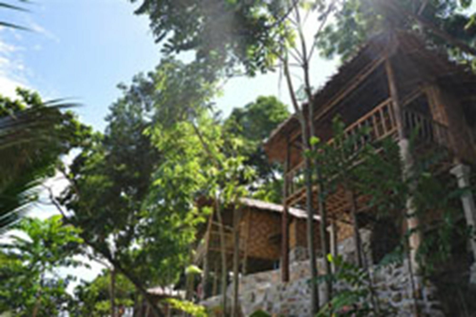 Tohko Beach Resort Phi Phi-eilanden Buitenkant foto