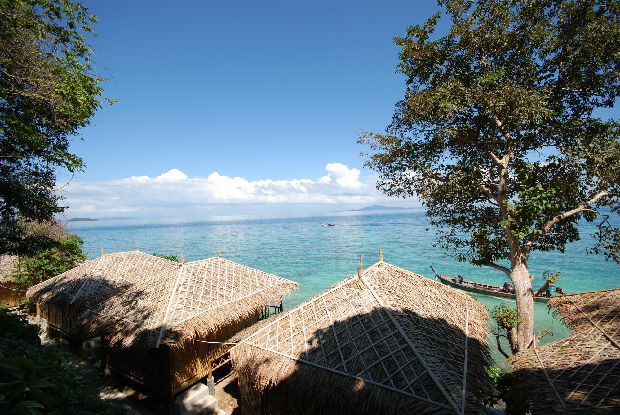 Tohko Beach Resort Phi Phi-eilanden Buitenkant foto