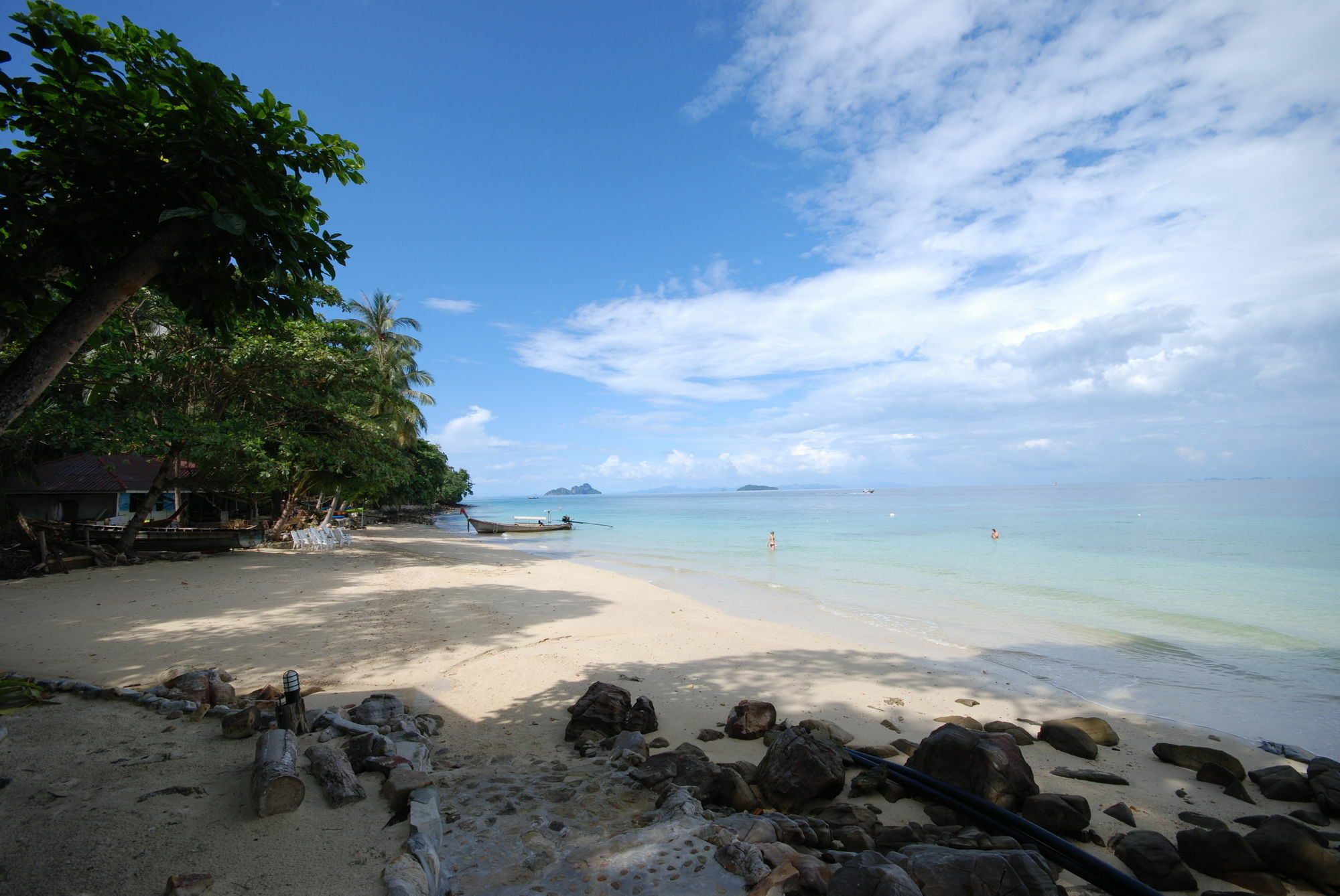 Tohko Beach Resort Phi Phi-eilanden Buitenkant foto